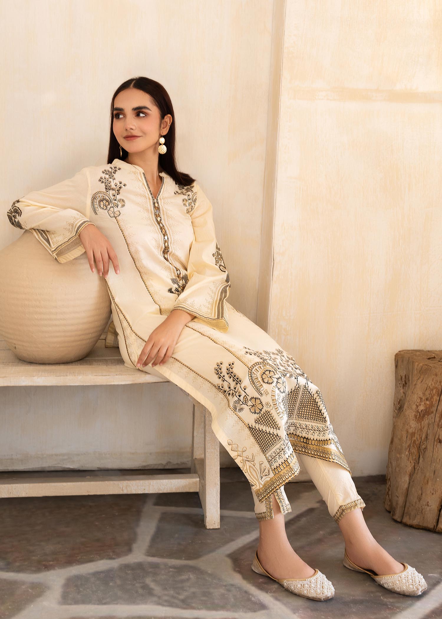 Printed Lawn Long Kurta 2-Piece Suit – Cream, Summer Wear