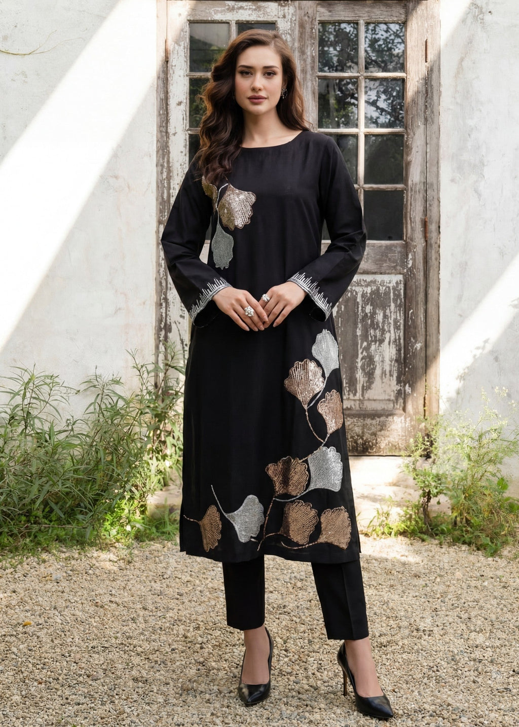Sequined Long Kurta Lawn 2-Piece Suit – Black, Summer Wear