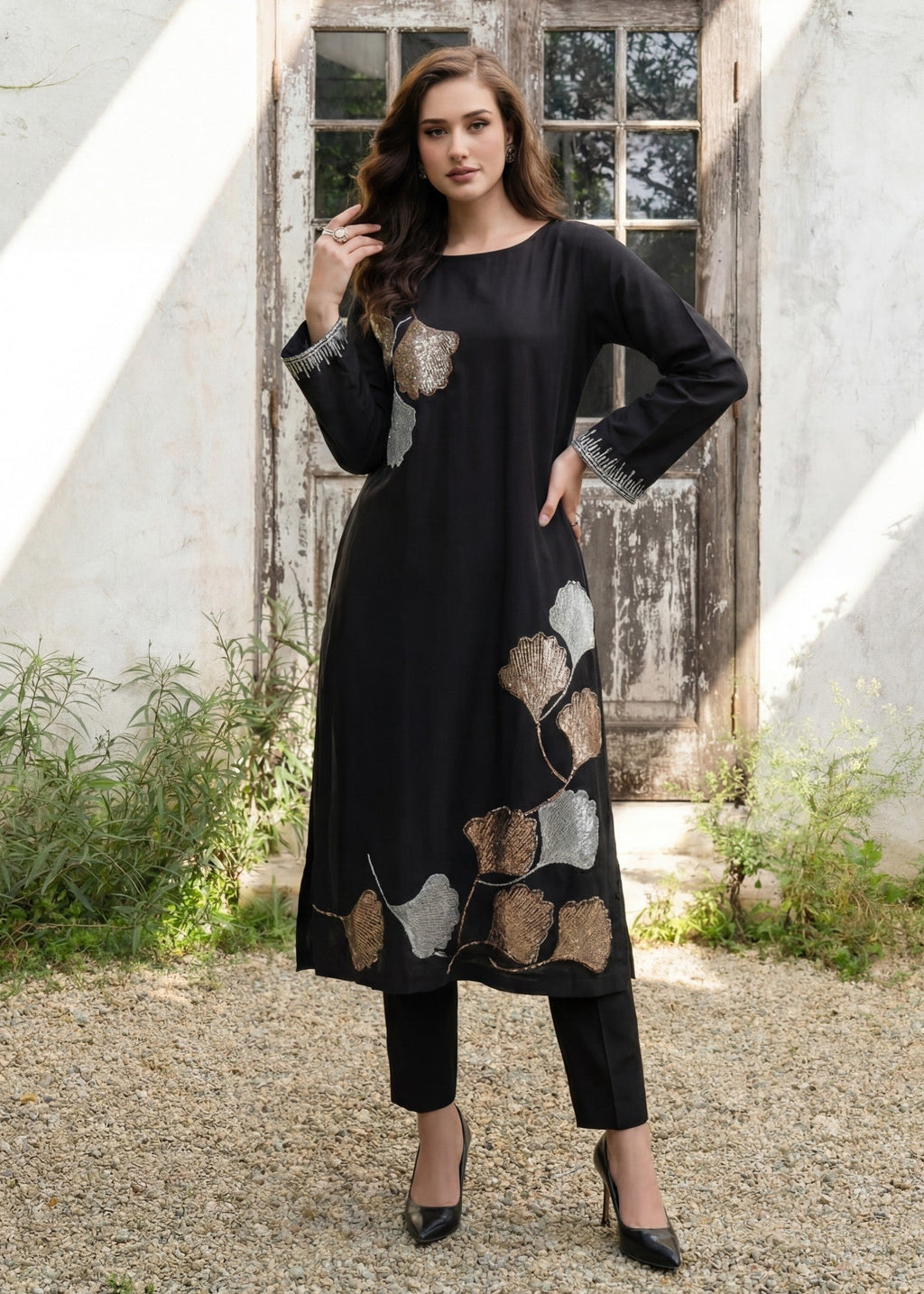 Sequined Long Kurta Lawn 2-Piece Suit – Black, Summer Wear