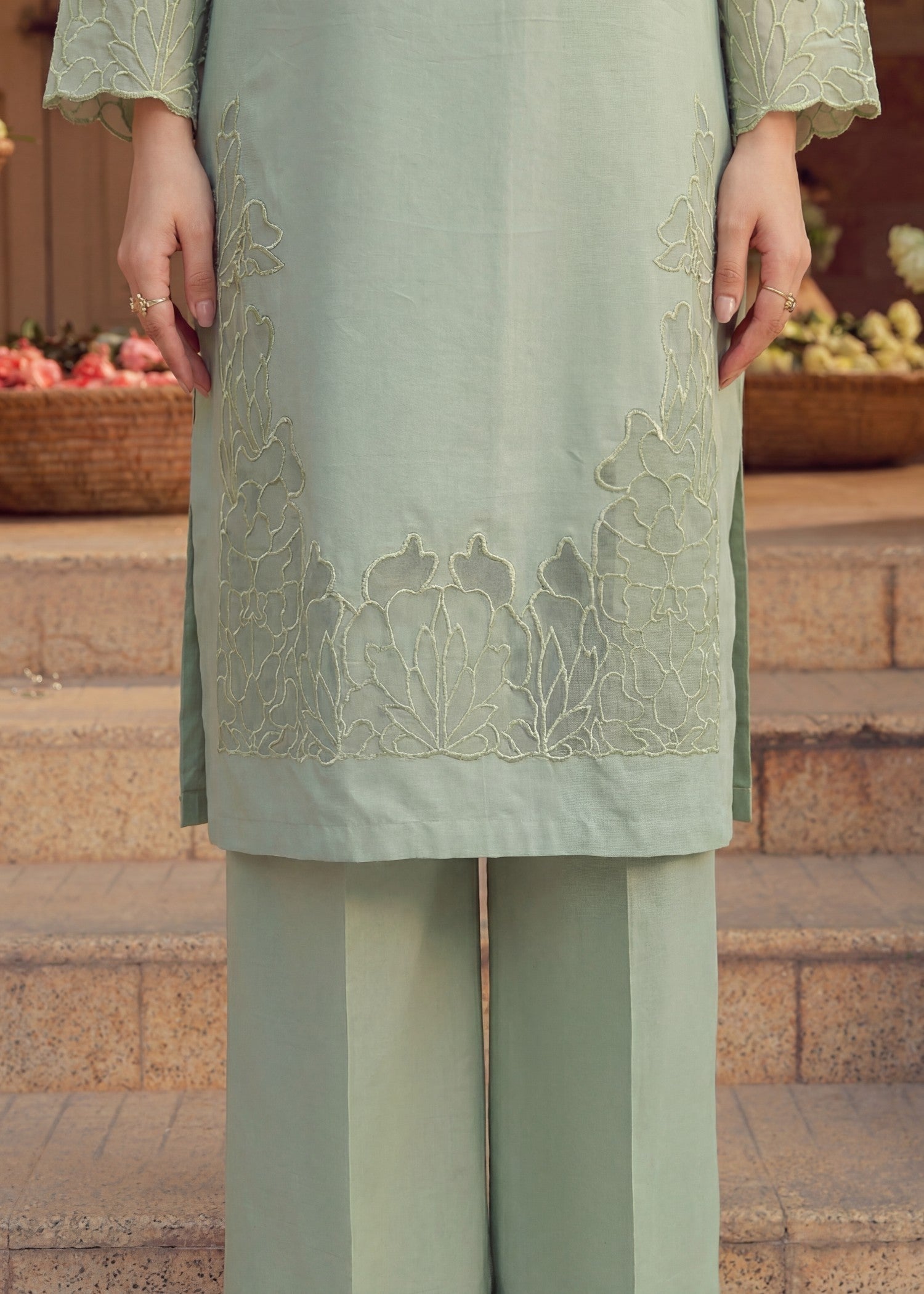 Embroidered Lawn Long Kurta 2-Piece Suit – Pistachio Green, Summer Wear