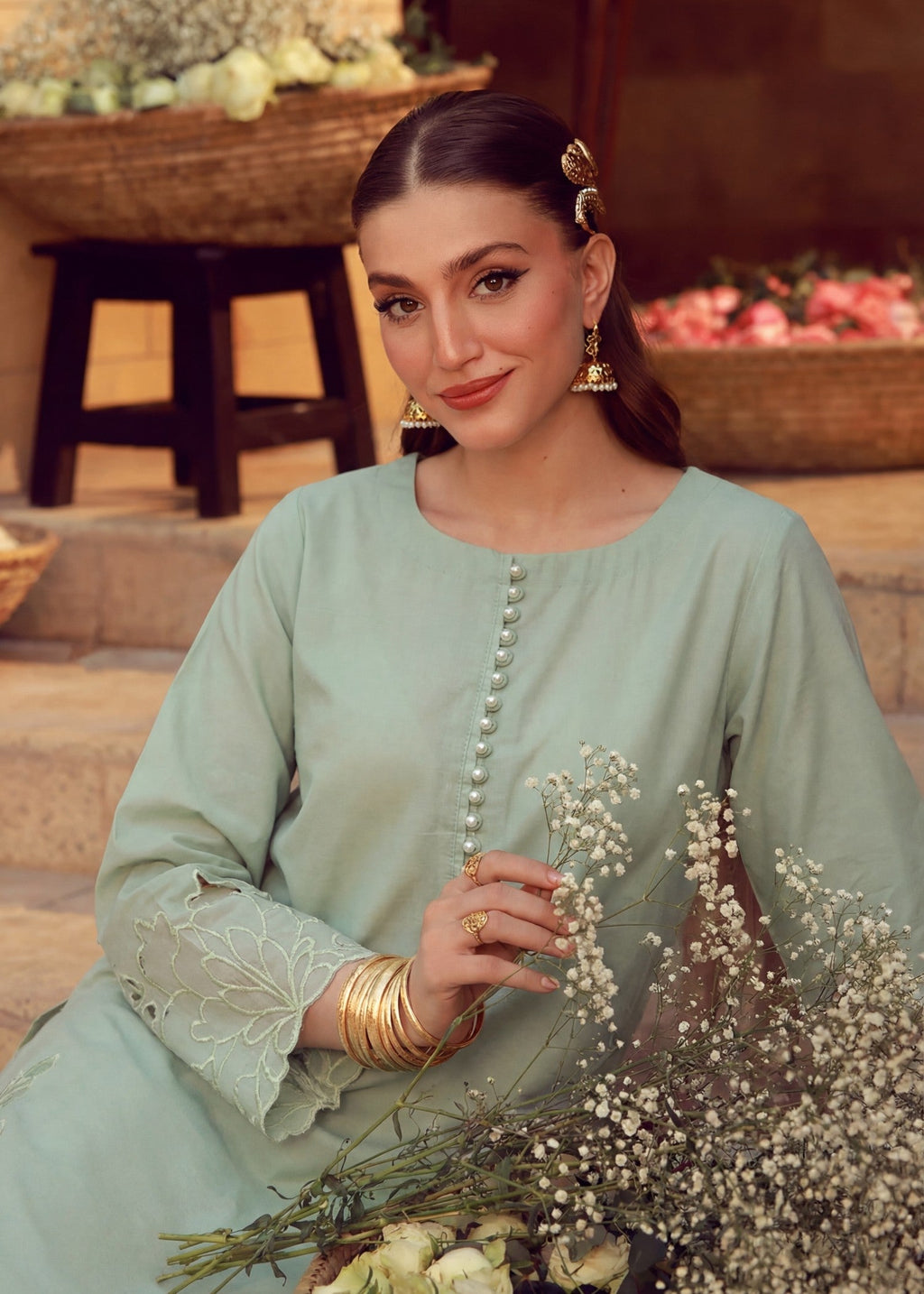Embroidered Lawn Long Kurta 2-Piece Suit – Pistachio Green, Summer Wear