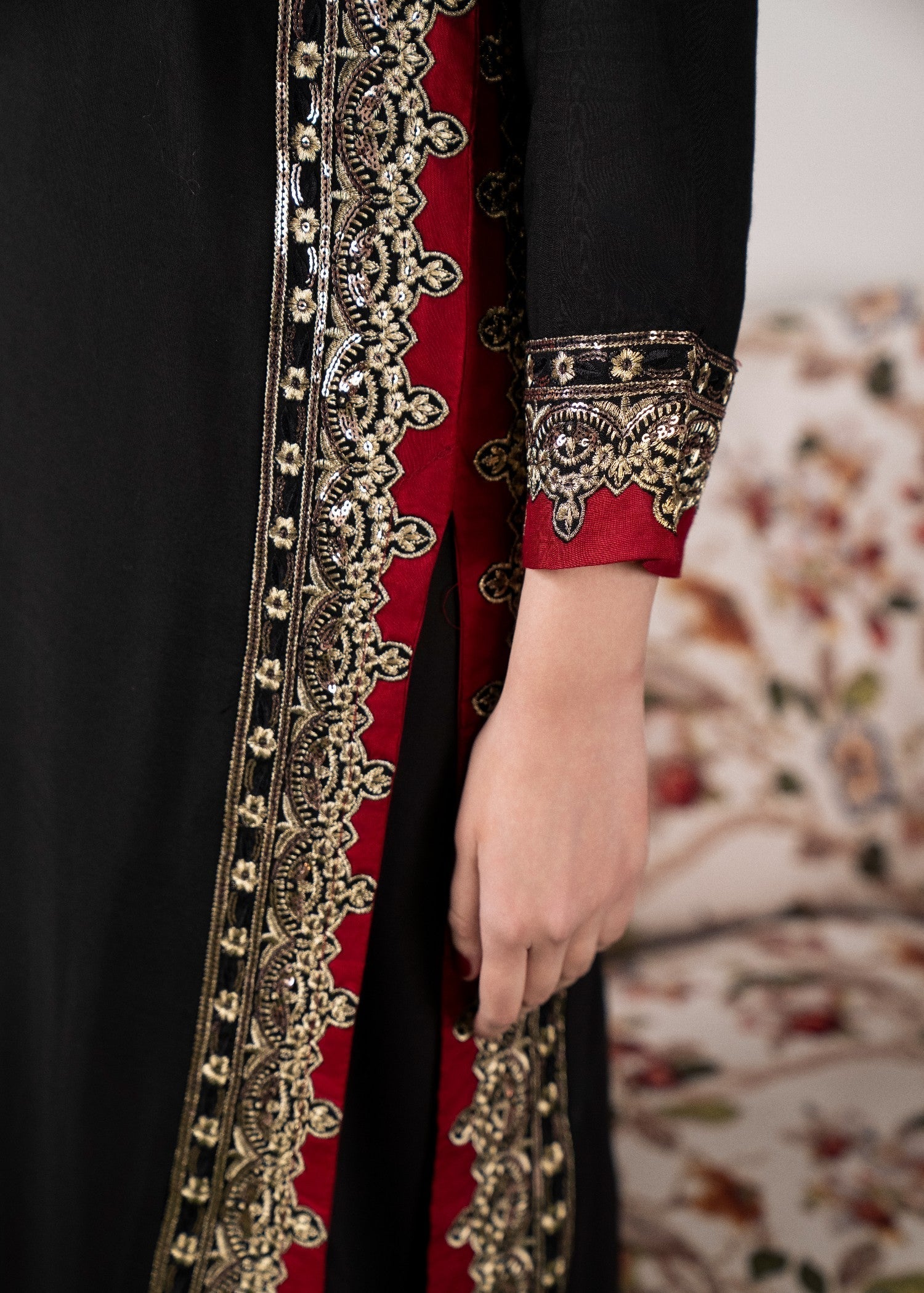 Embroidered Long Kurta Lawn 2-Piece Suit – Black, Festive Wear