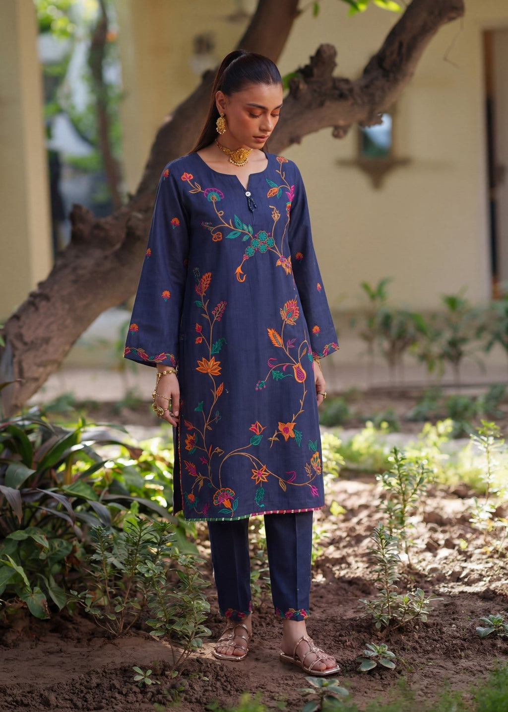 Embroidered Lawn 2-Piece Suit – Navy Blue, Summer Wear