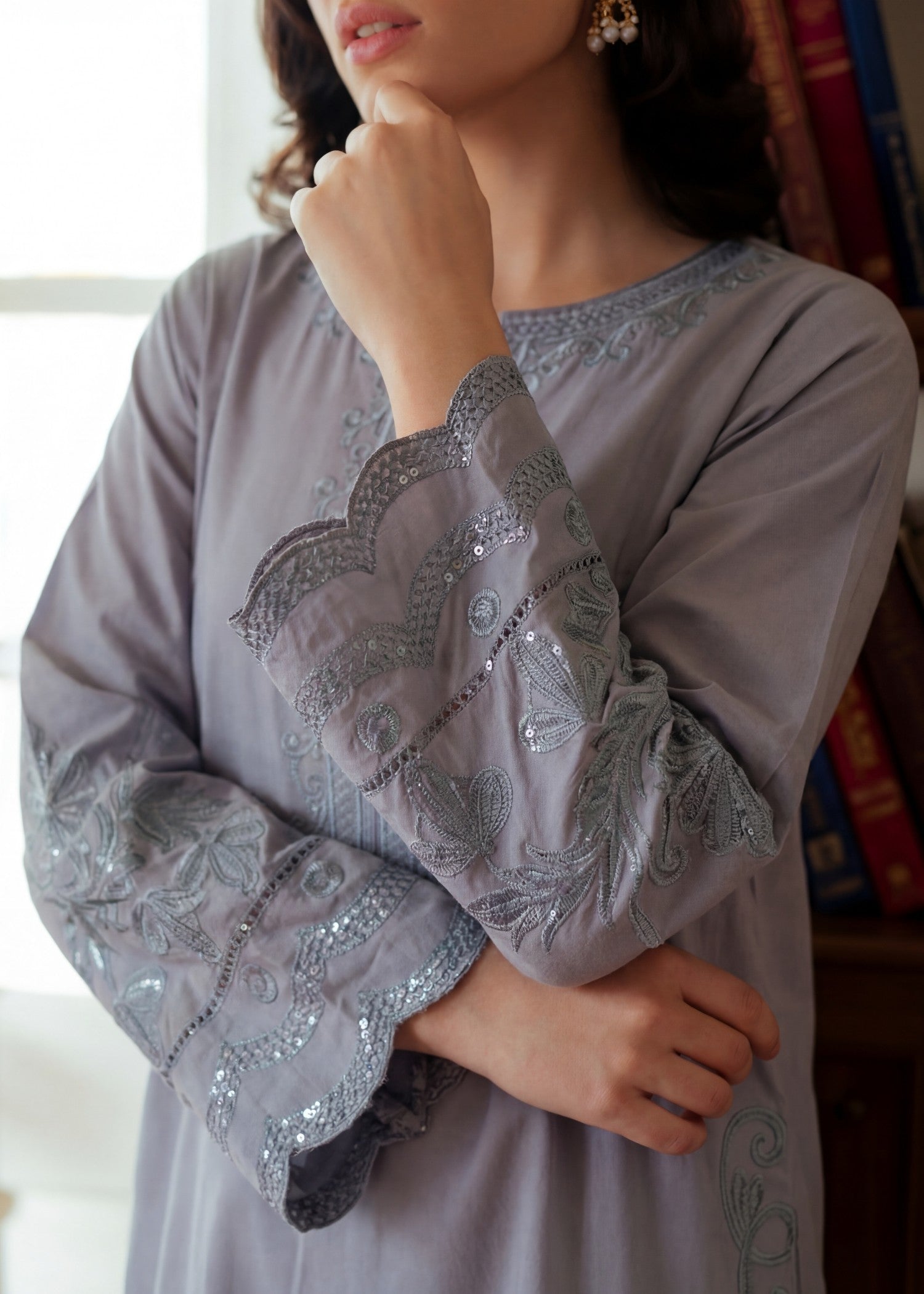 Embroidered Lawn 3-Piece Suit – Grey, Voile Dupatta
