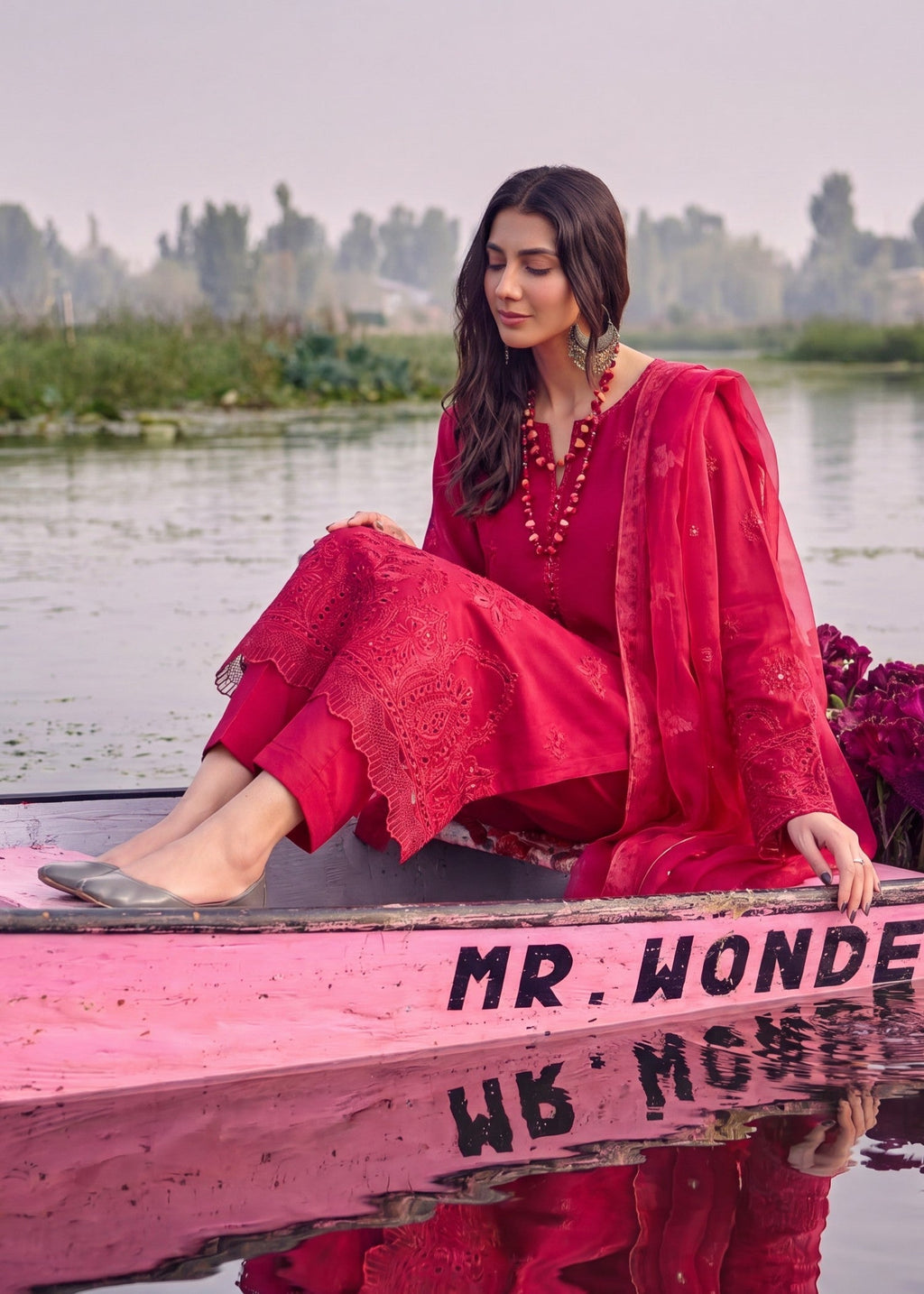 Embroidered Long Kurta Cotton 3-Piece Suit – Red, Manaar Dupatta
