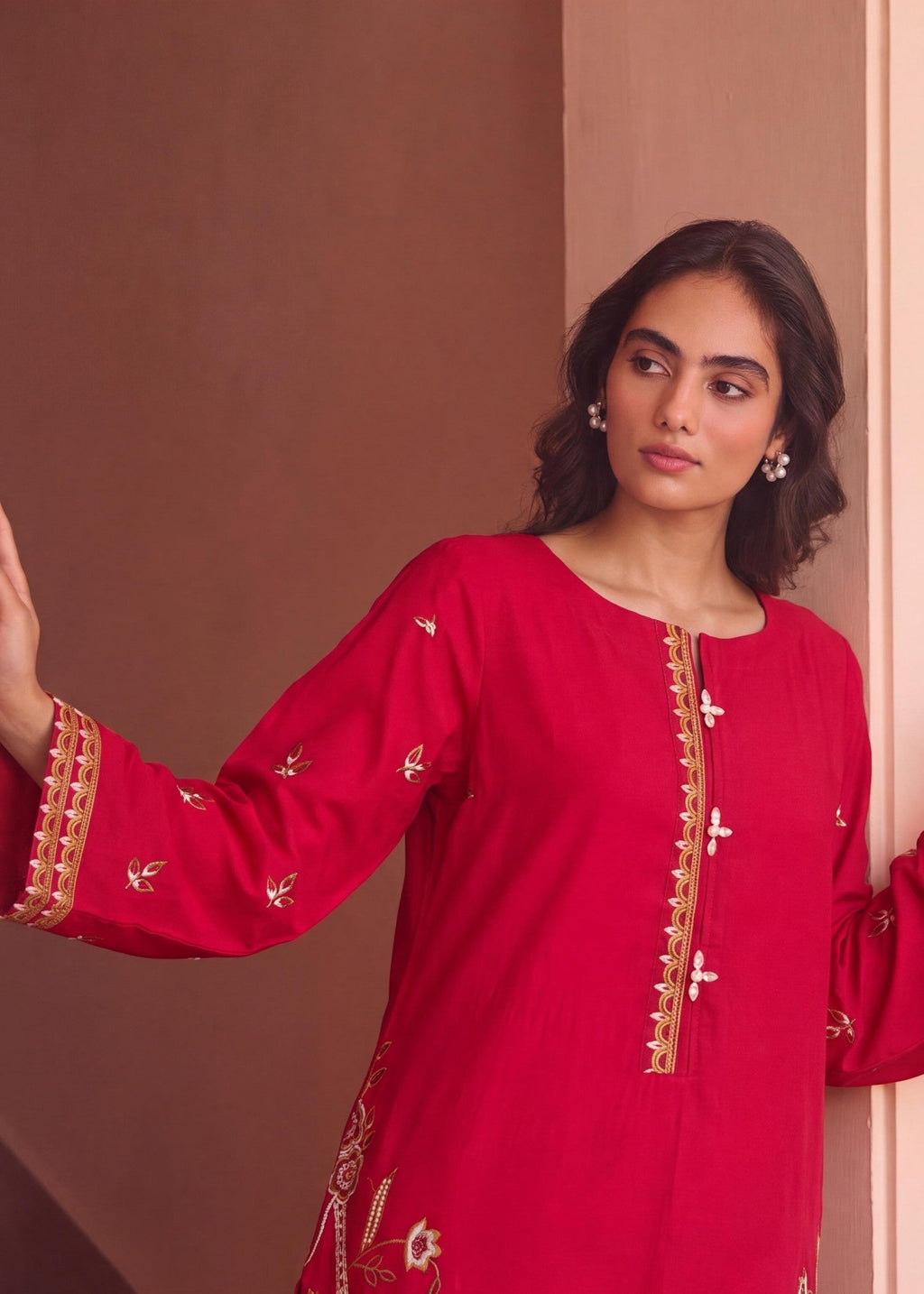Embroidered Lawn 3-Piece Suit – Pink, Voile Dupatta