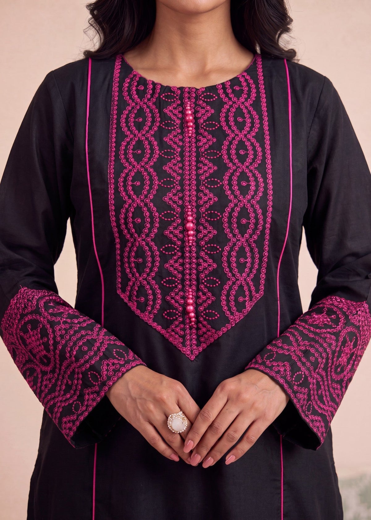 Embroidered Lawn 2-Piece Suit – Black, Summer Wear