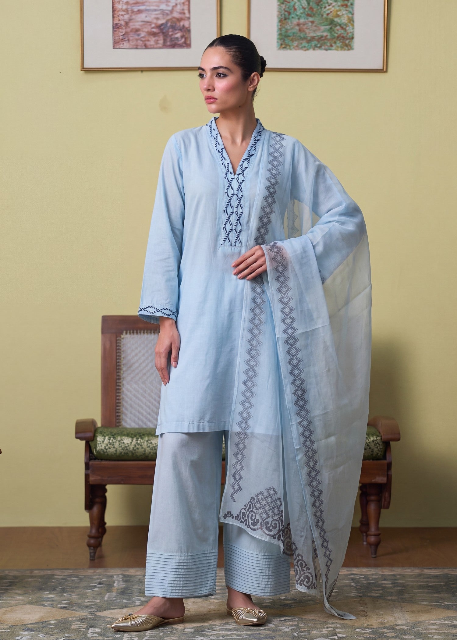 Lace Lawn 3-Piece Suit – Sky Blue, Voile Dupatta