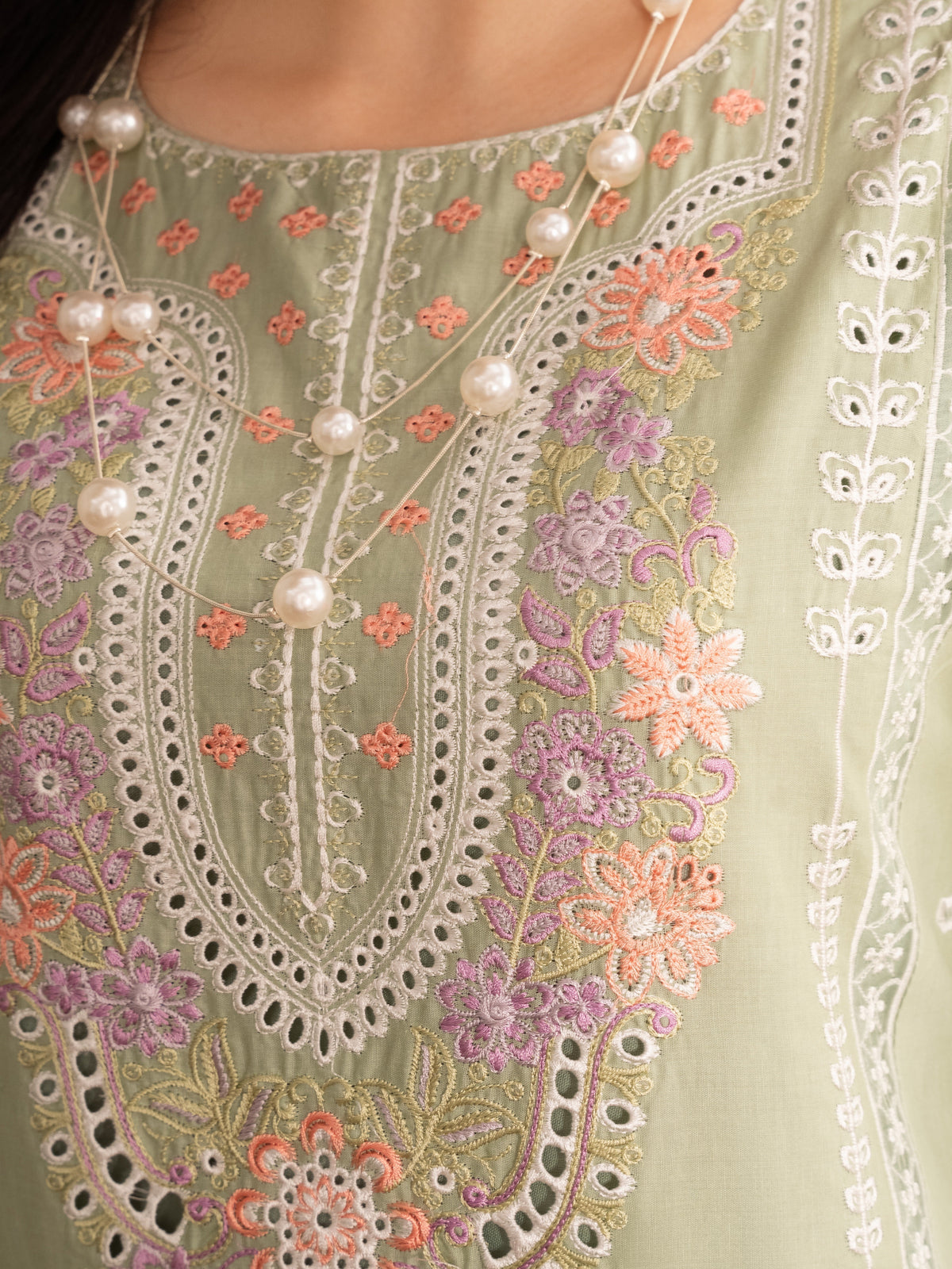 Embroidered Long Kurta Lawn 3-Piece Suit – Green, Linen Dupatta