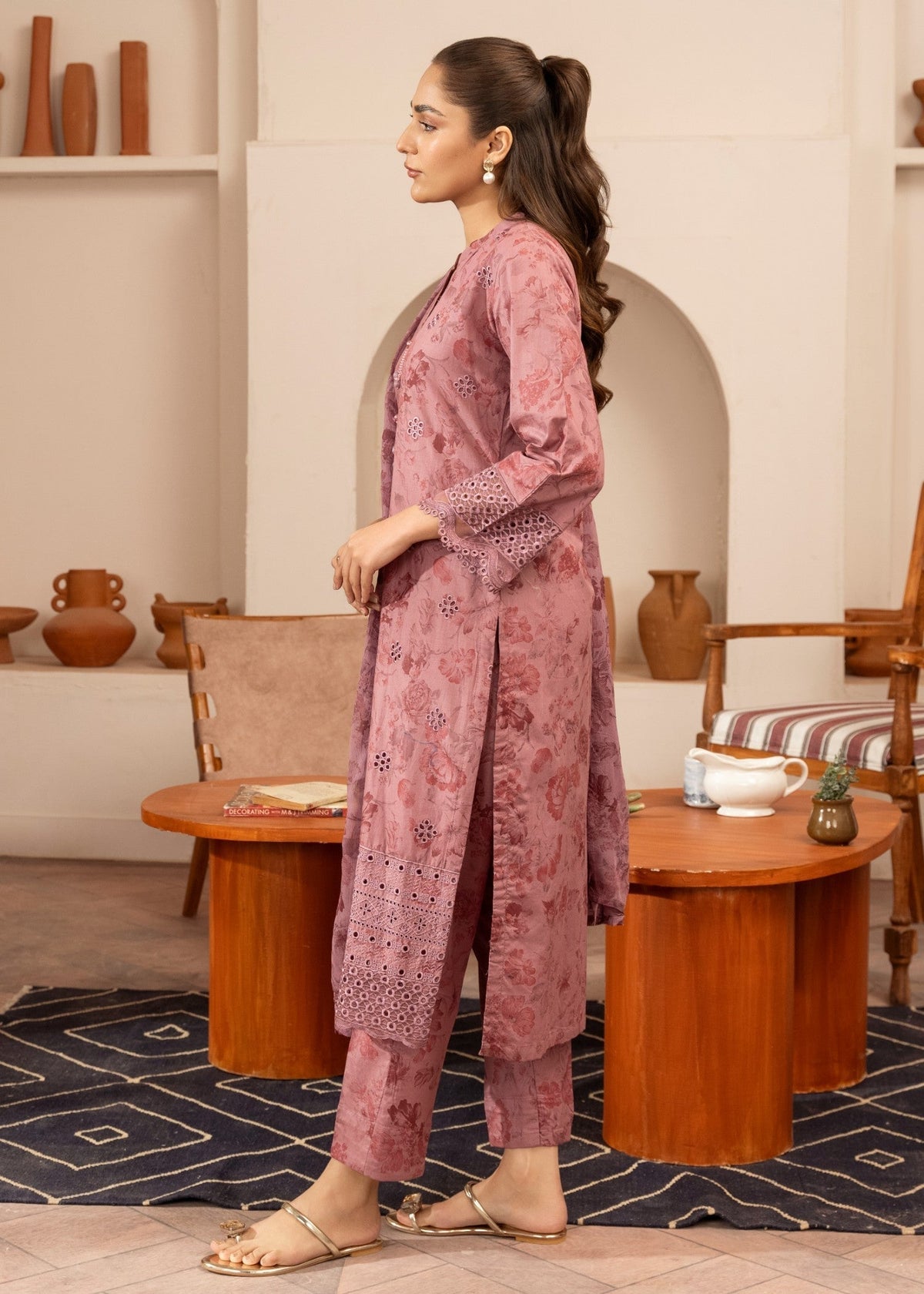 Embroidered Lawn Straight Kurta 3-Piece Suit – Mauve Pink with Chiffon Dupatta, Summer Wear
