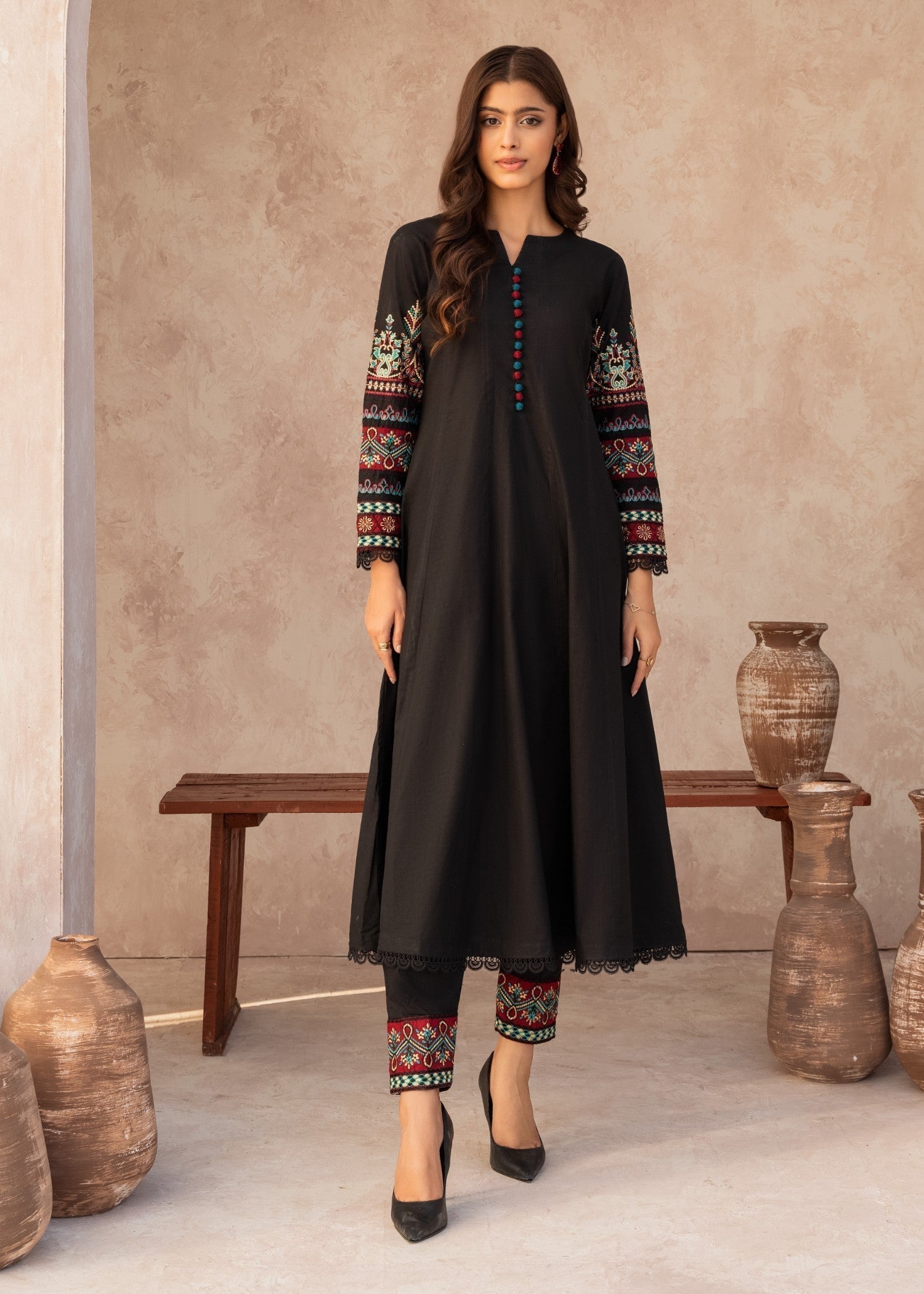 Embroidered Lawn Straight Cut Pishwas 2-Piece Suit – Black, Summer Wear
