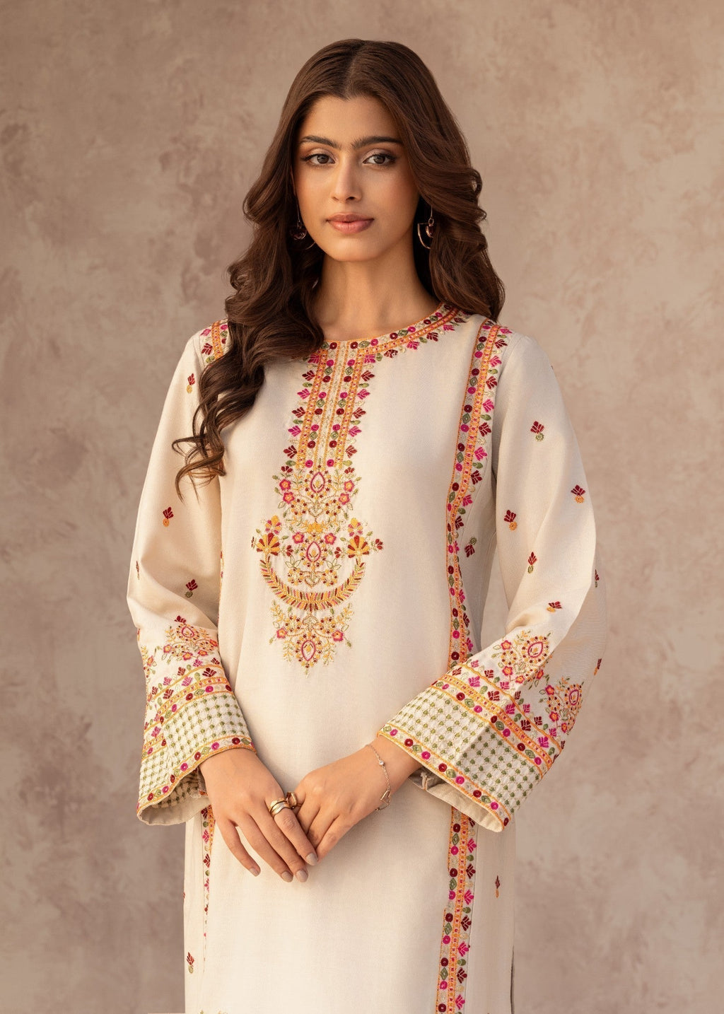 Embroidered Lawn Straight Kurta 2-Piece Suit – Off-White, Summer Wear