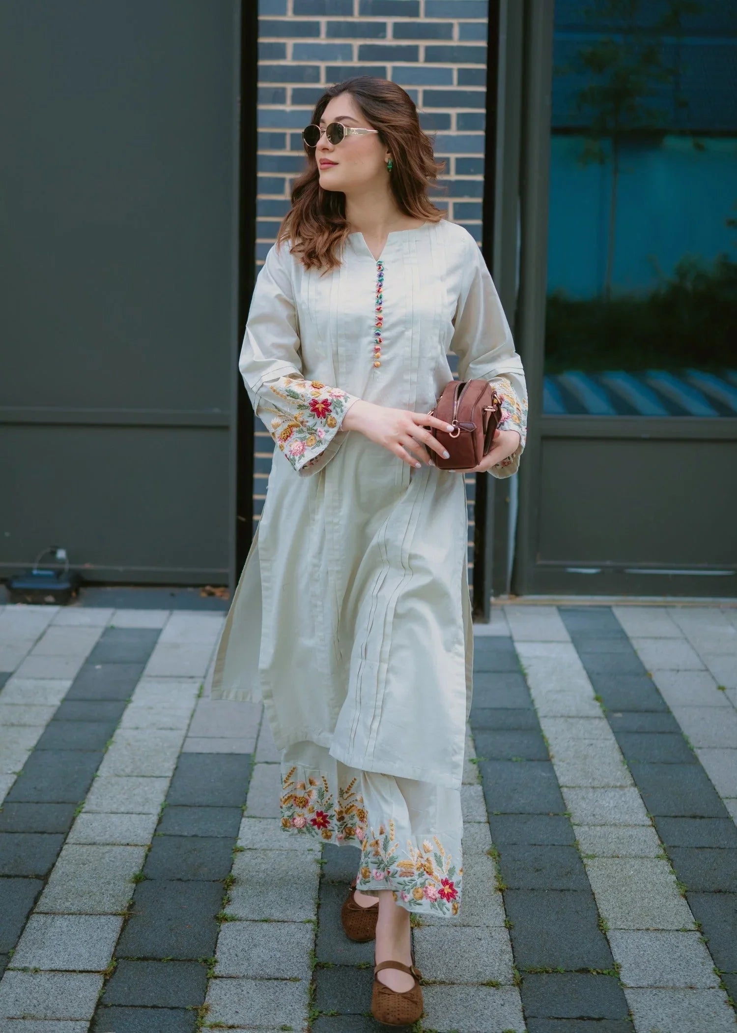 Embroidered Long Kurta Lawn 2-Piece Suit – Ivory, Summer Wear